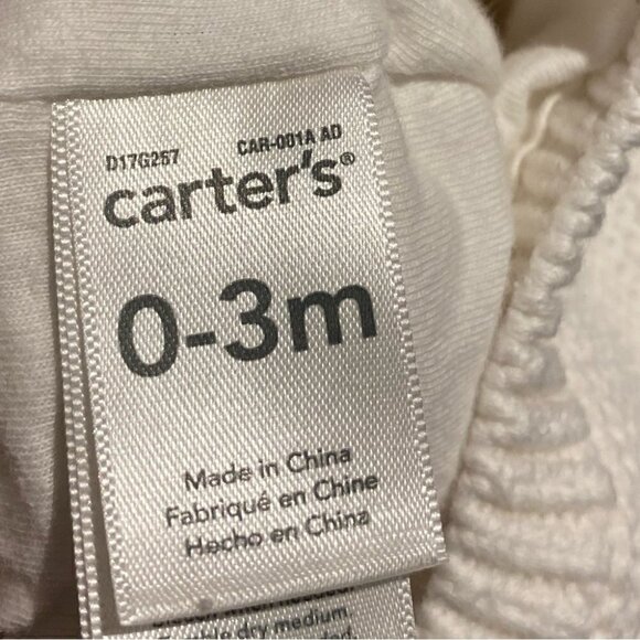 Baby beanies with mittens and pom pom Size 0-3M - Picture 6 of 9